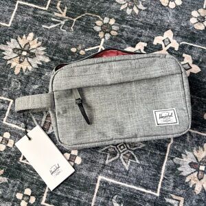 NWT Herschel Supply Company Chapter Travel Gray Bag
